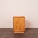 Meuble d'angle en rotin vintage