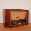 Radio à lampes/tourne disque