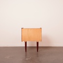 Table de nuit en bois vintage