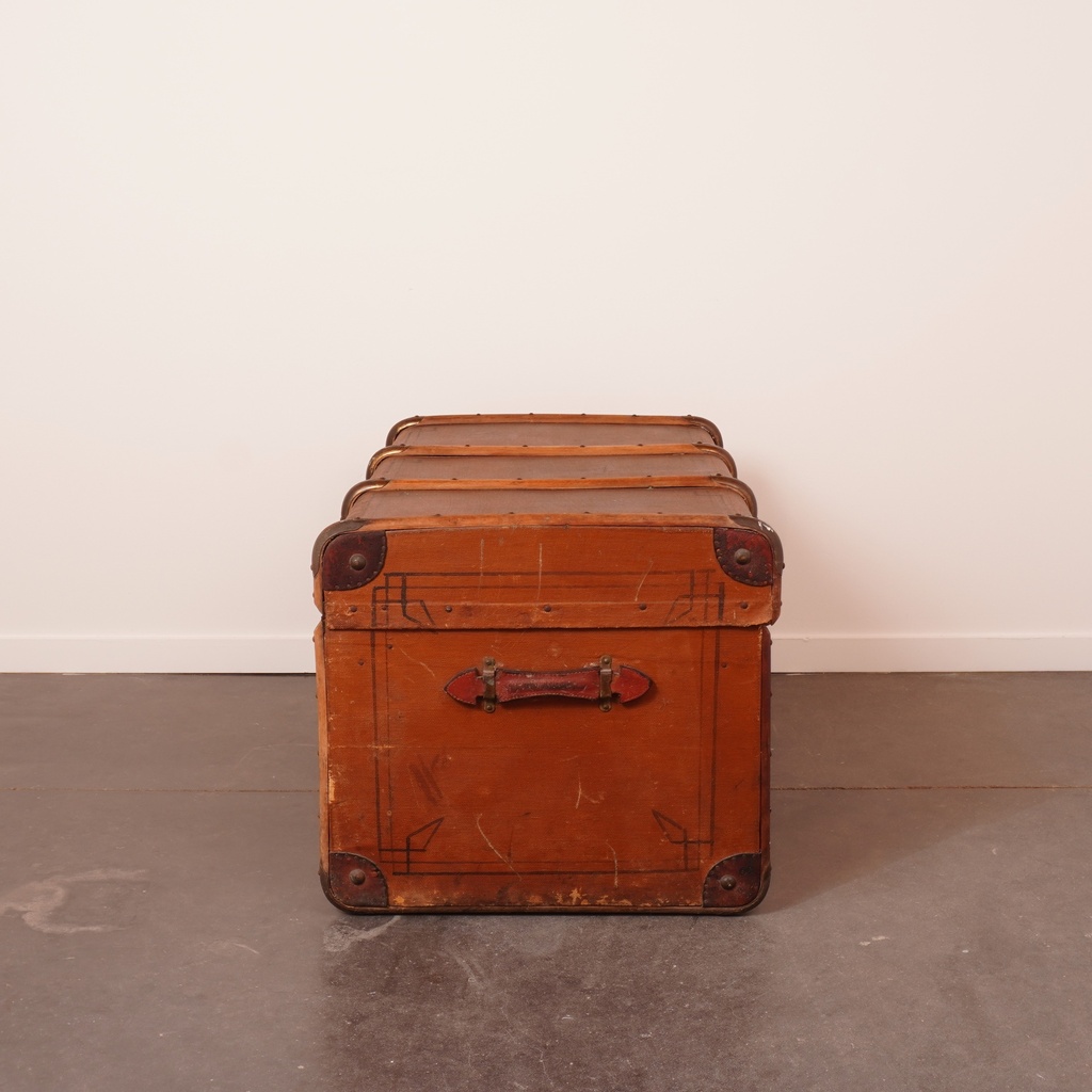 Coffre en bois vintage