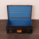 Coffre en métal vintage