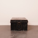 Coffre en métal vintage