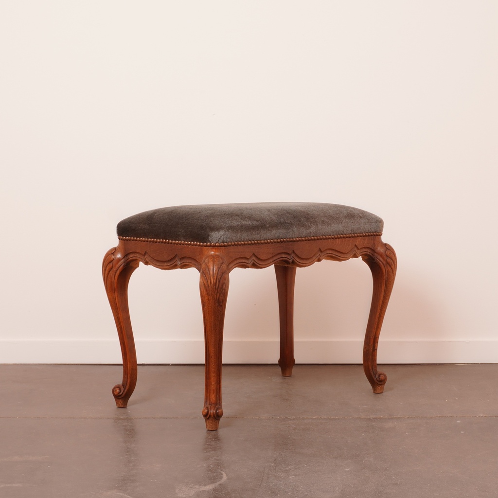 Tabouret de style Louis XV