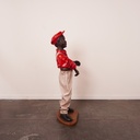 Statue garçon résine H: 114cm