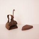 Fer à repasser ancien en laiton