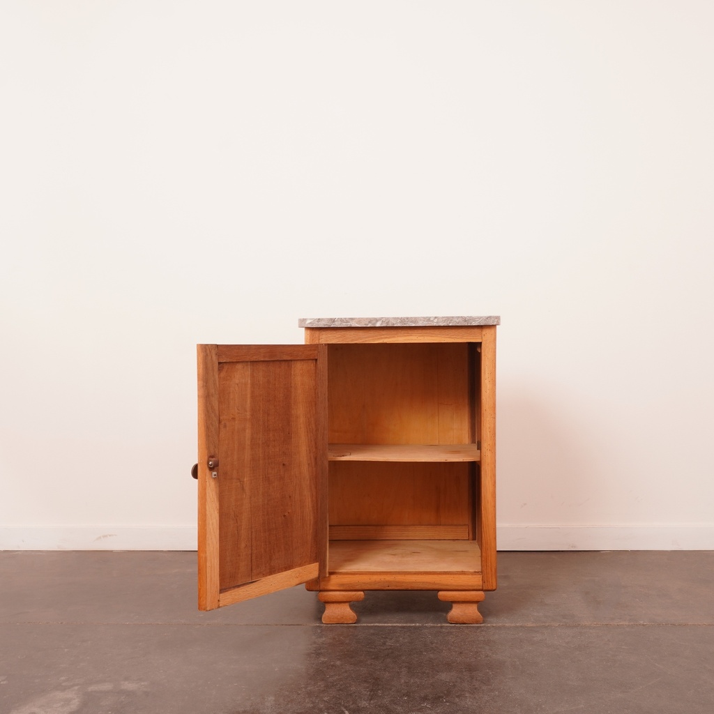 Table de nuit en bois aérogommé/marbre
