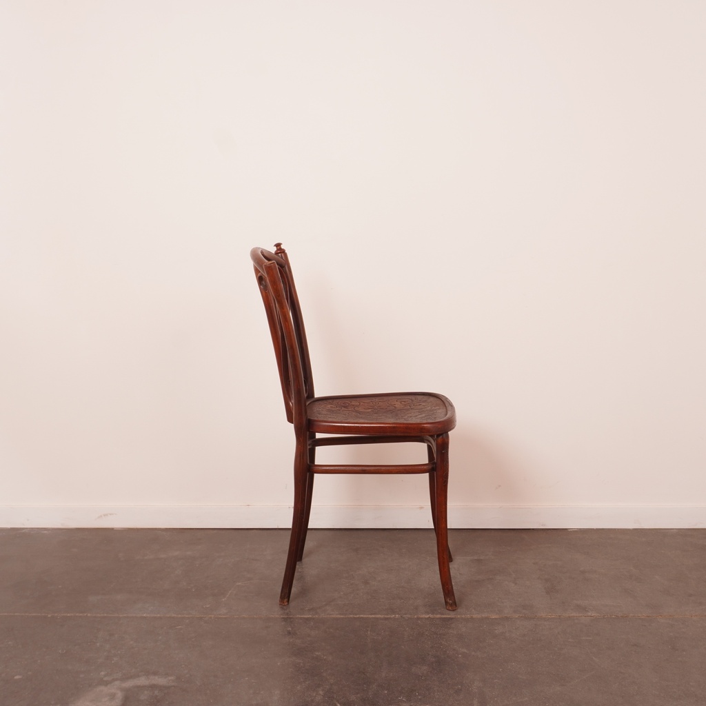 Chaise en bois