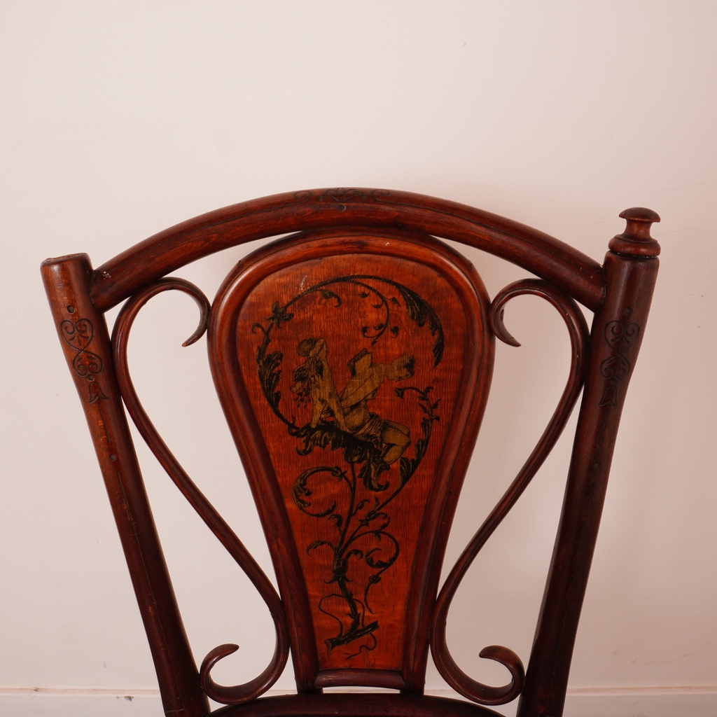 Chaise en bois