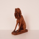 Sculpture chien en bois