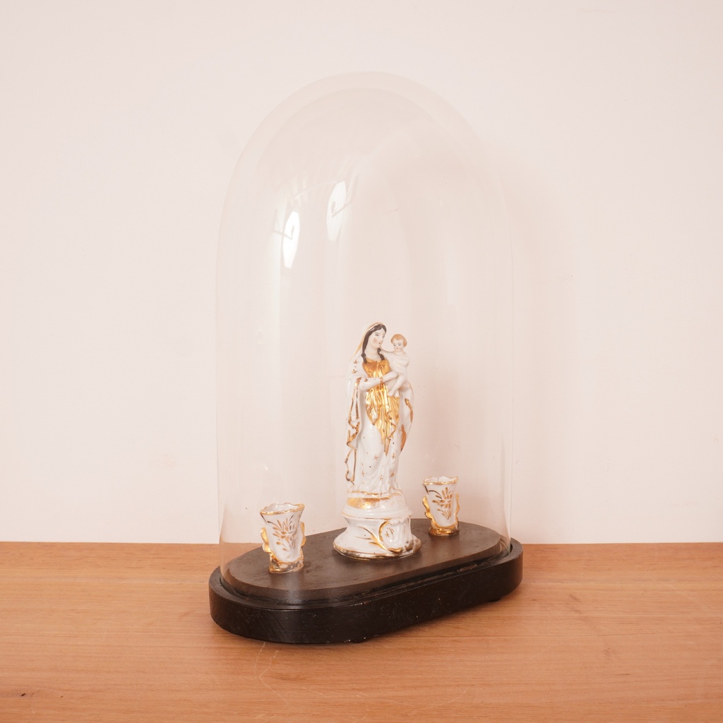 Globe de "La vierge à l'enfant"