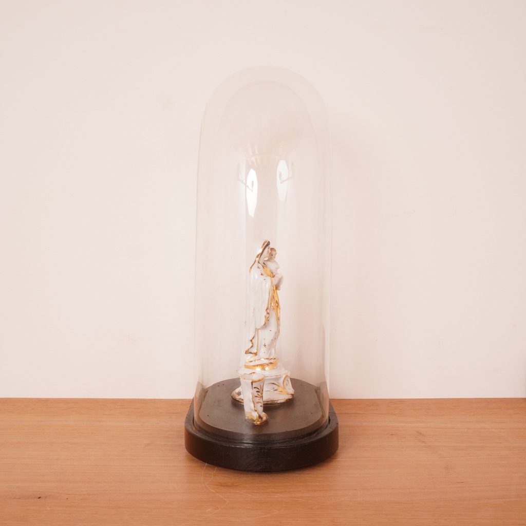 Globe de "La vierge à l'enfant"
