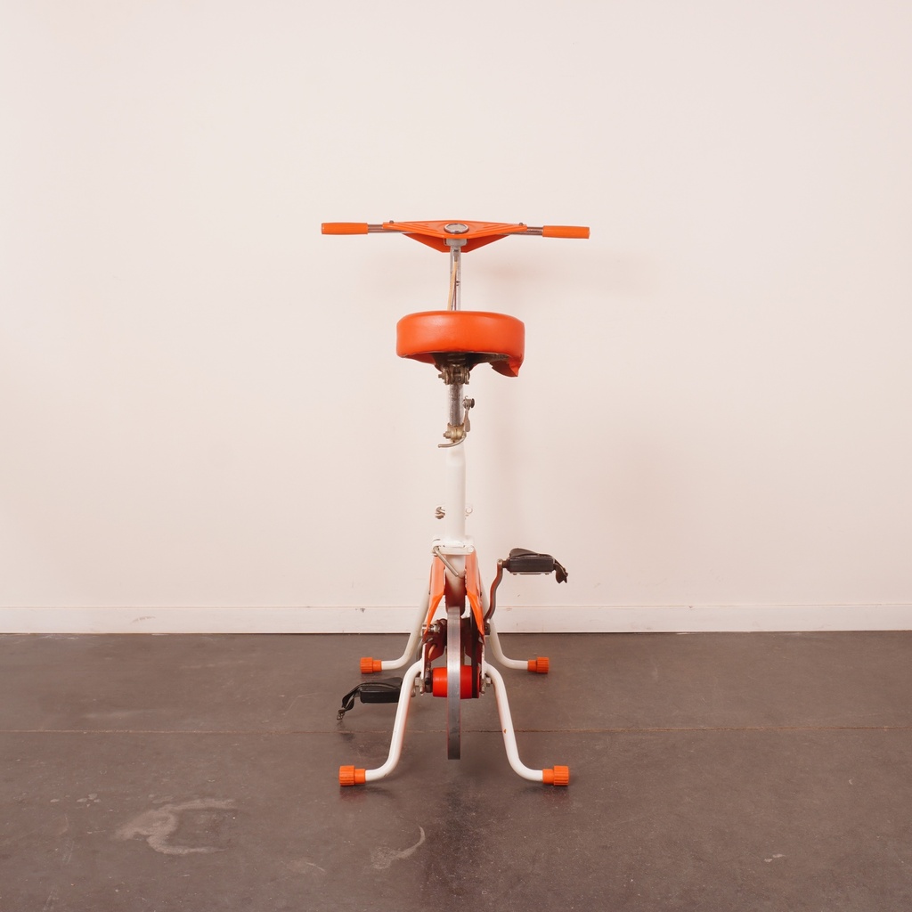 Vélo d'appartement vintage