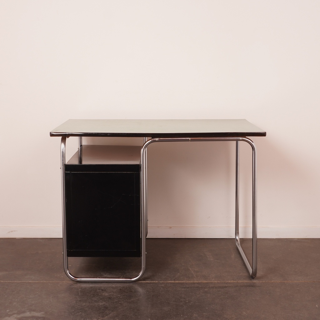 Bureau tubulaire Torck