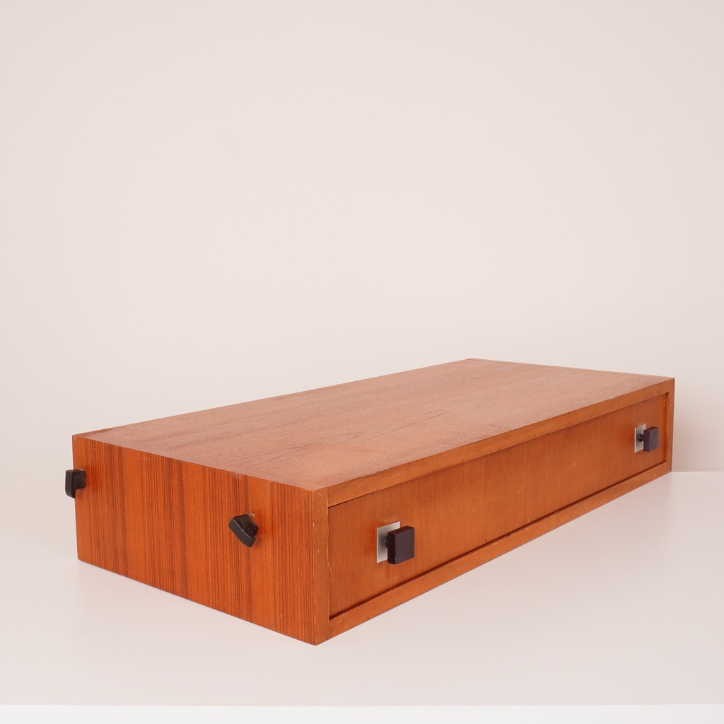 Bloc tiroir Combineurop moderniste