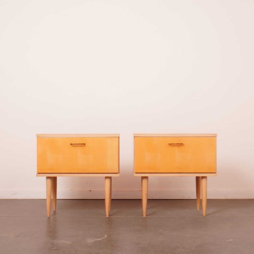 Paire tables de nuit vintage