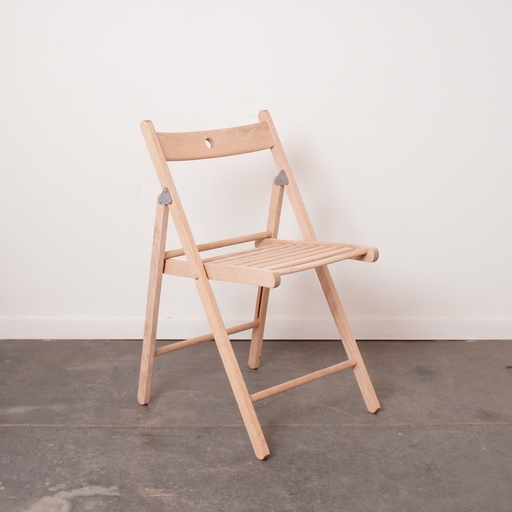 [SU0741] Chaise pliante bois aérogommé