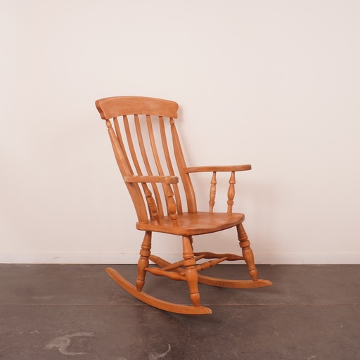 [SU2603] Rocking chair en bois vintage