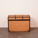 Coffre en bois vintage