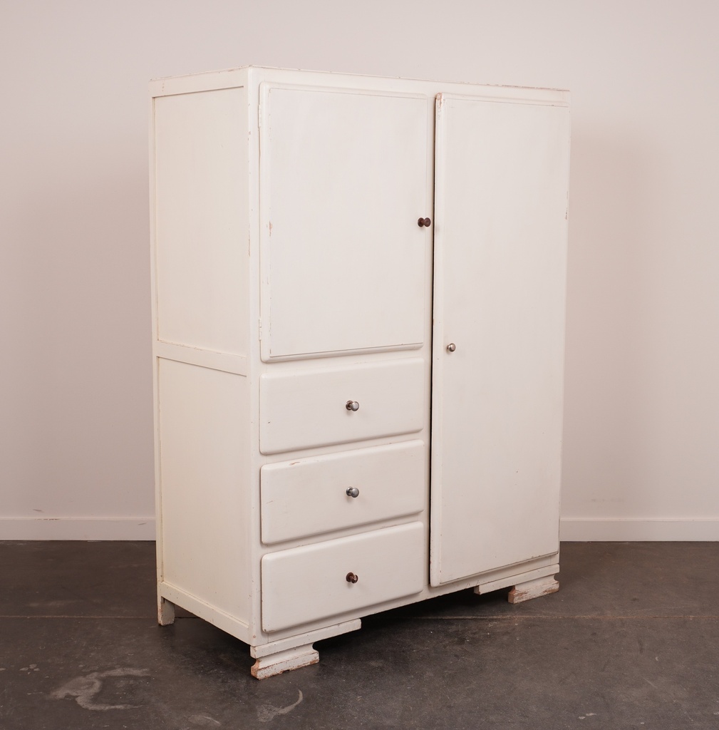 Meuble "mado" peint vintage