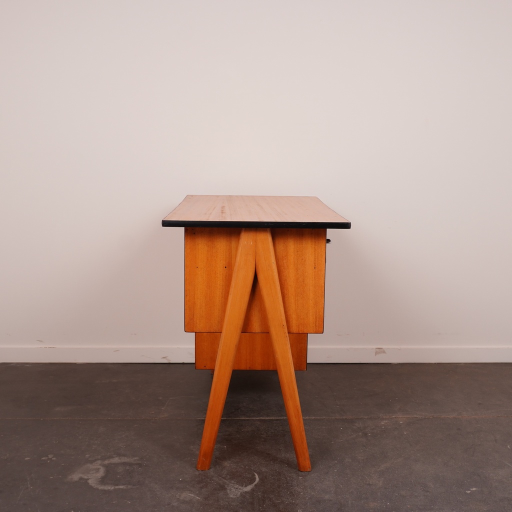 Bureau bois/formica vintage