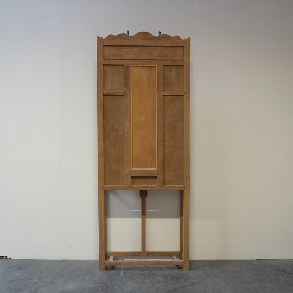 Vestiaire hall d'entrée bois aérogommé