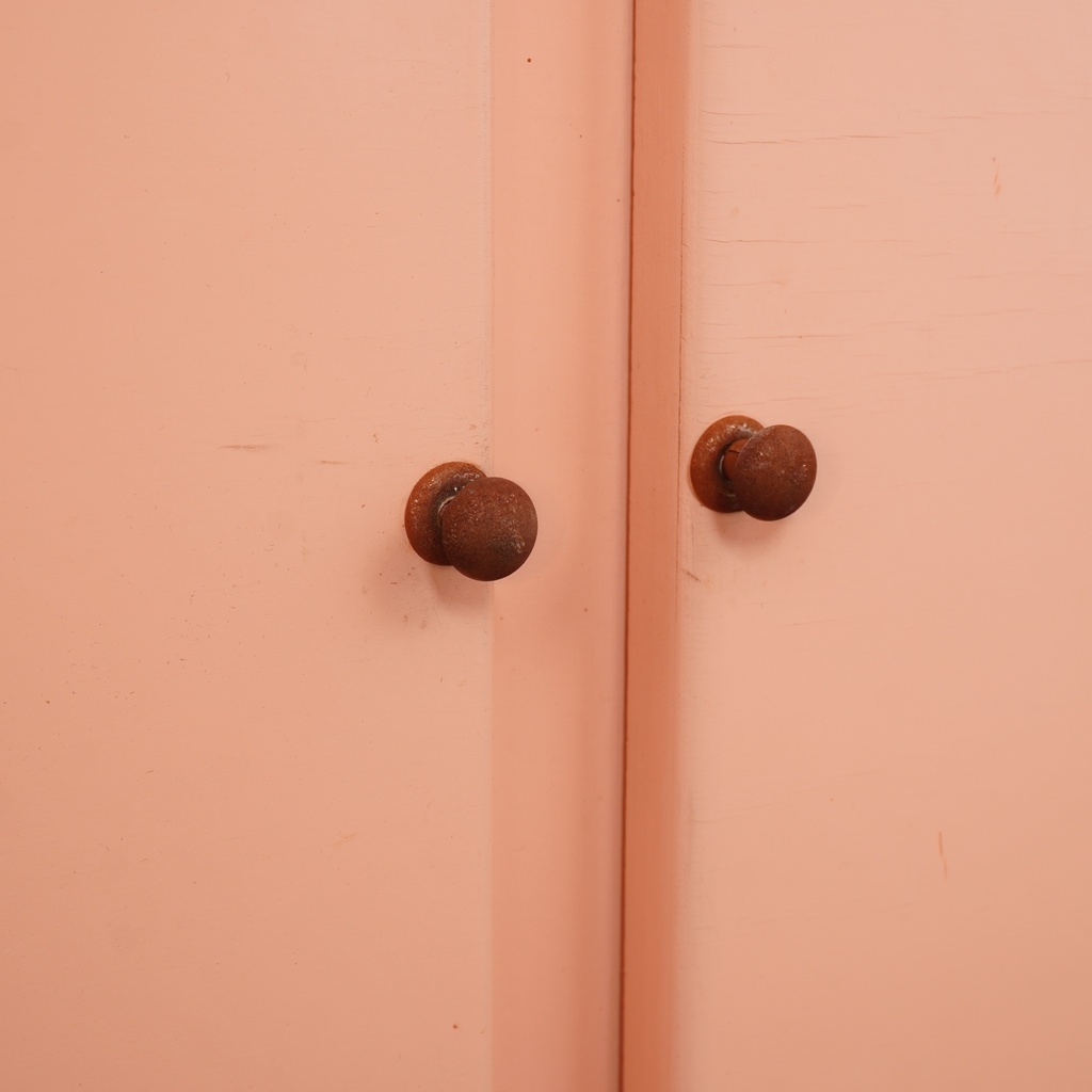 Penderie en bois enfant