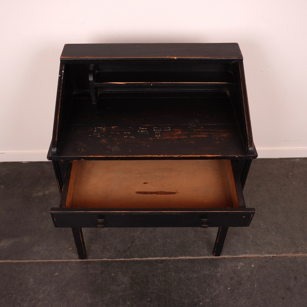Petit bureau d'appoint