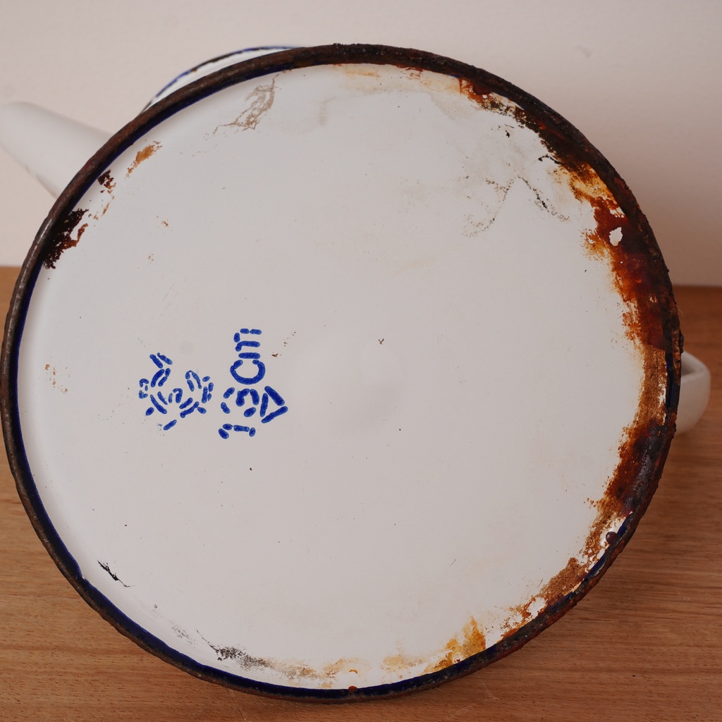 Cafetière tôle émaillée