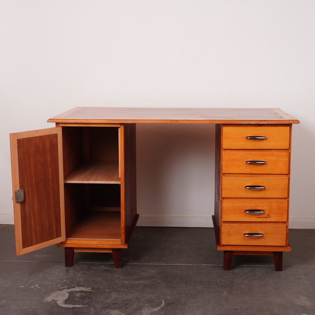 Bureau en bois vintage