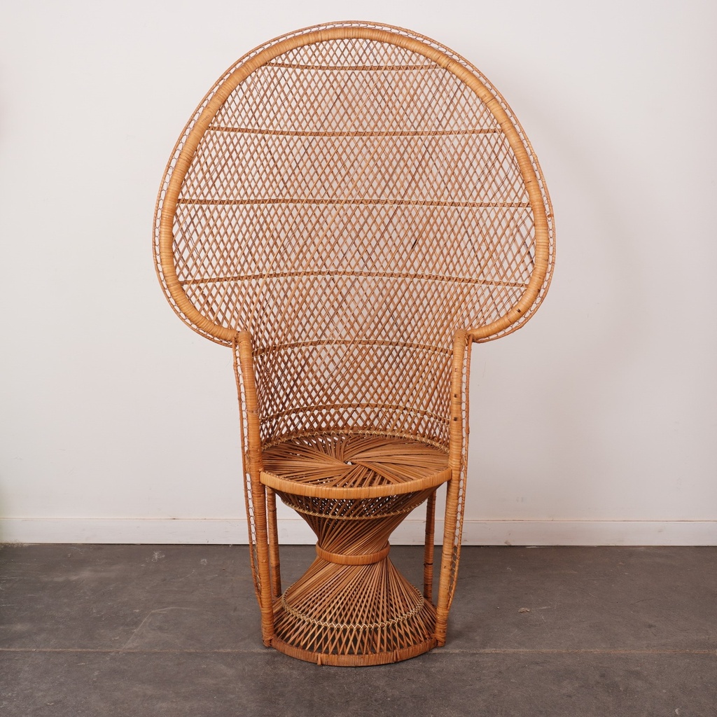 Fauteuil rotin "Peacock" vintage