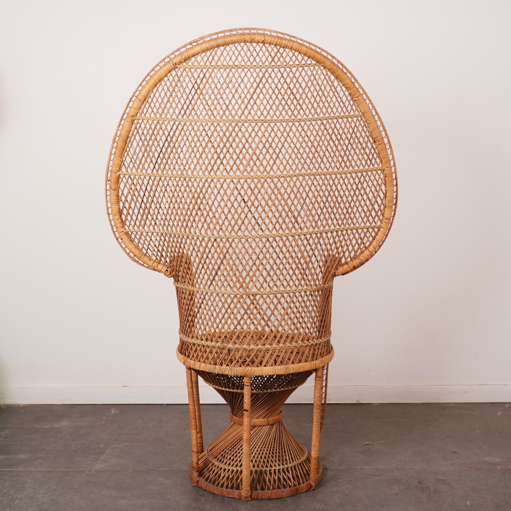 Fauteuil rotin "Peacock" vintage