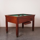 Billard à bouchons vintage