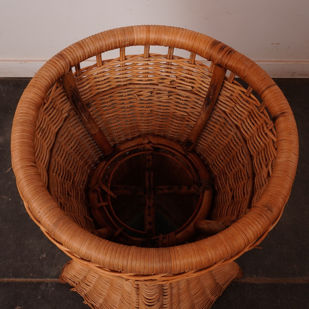 Porte plante osier vintage