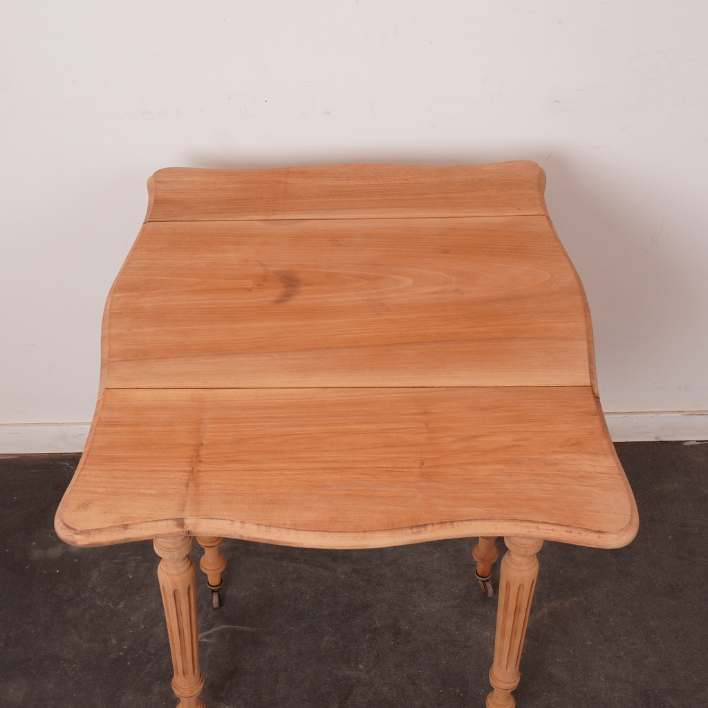Table d'appoint bois aérogommé