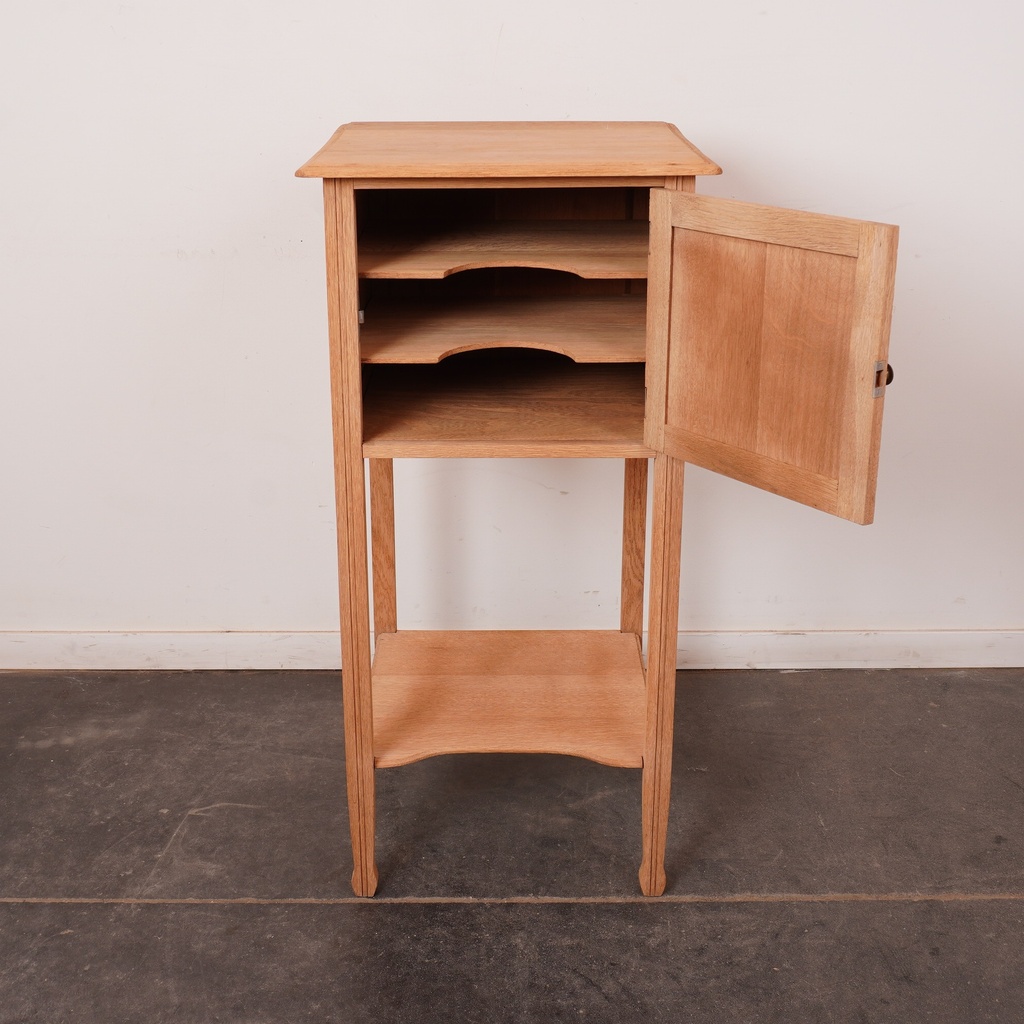 Meuble d'appoint bois aérogommé