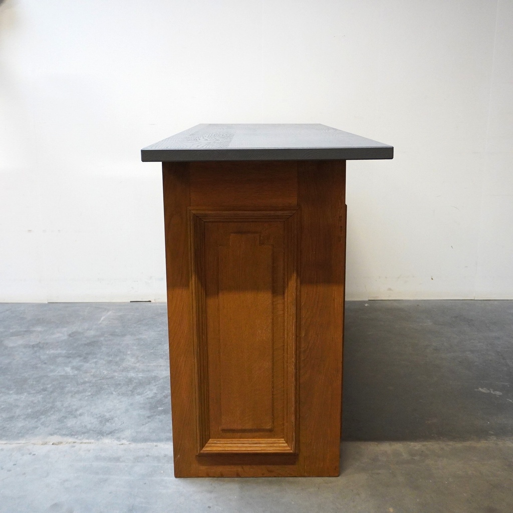 Meuble/comptoir en chêne