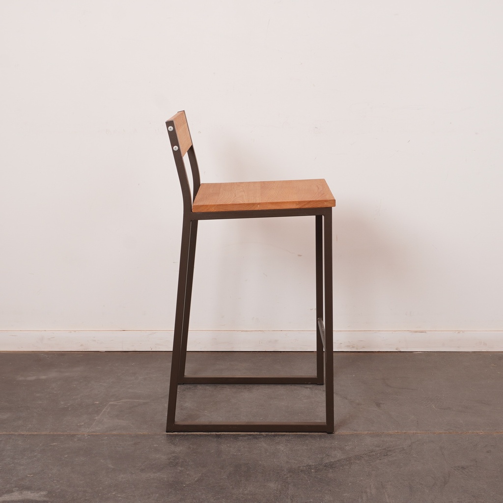 Série de 4 tabourets hauts métal/bois