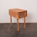 Paire tables de chevet bois aérogommé