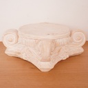 Socle chapiteau plâtre