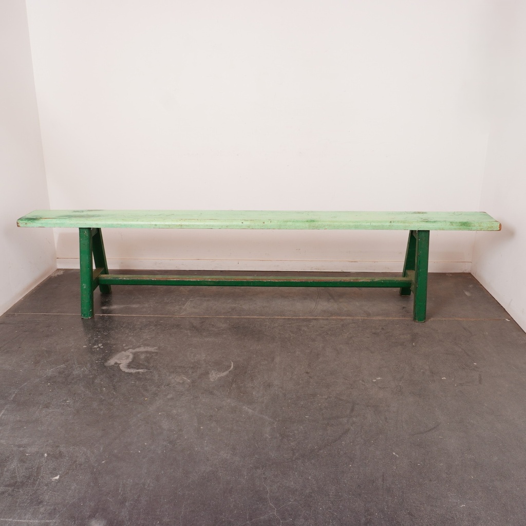 Banc en bois peint