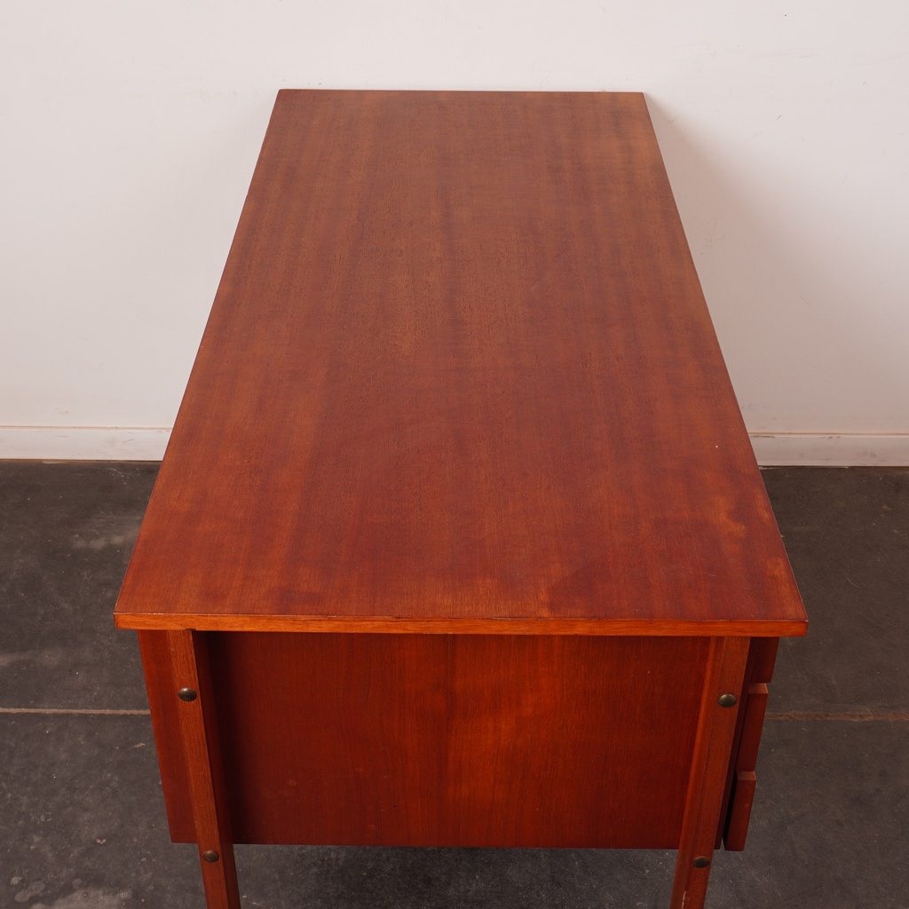 Bureau en bois vintage