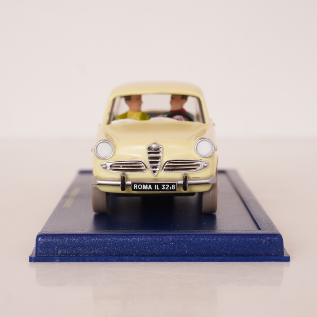 Figurine TINTIN " Les bijoux de la Castafiore"
