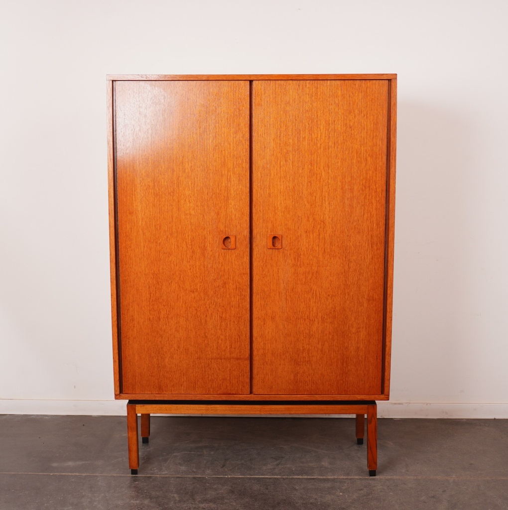 Armoire 2 portes MDK vintage