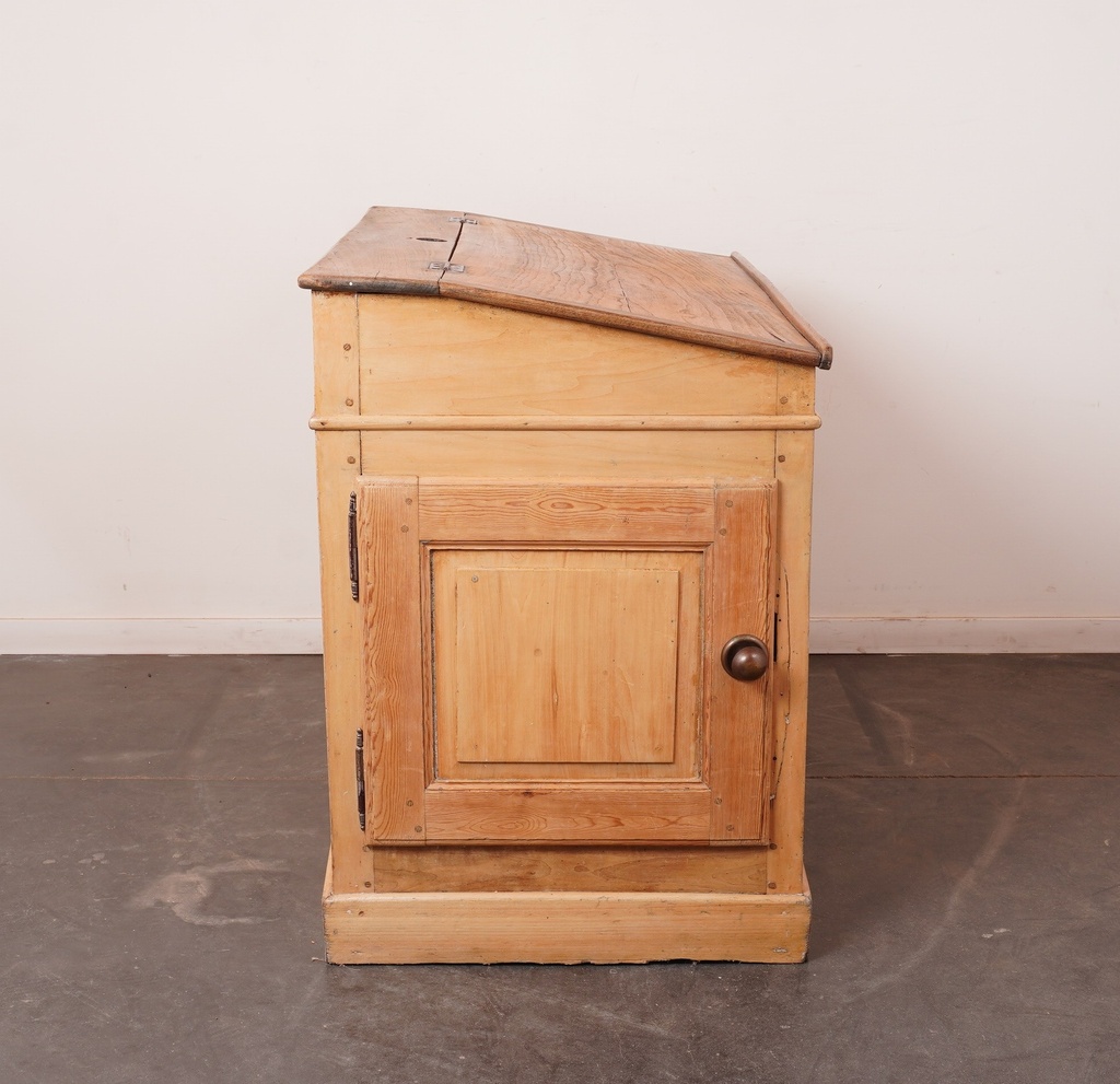 Bureau de métier vintage