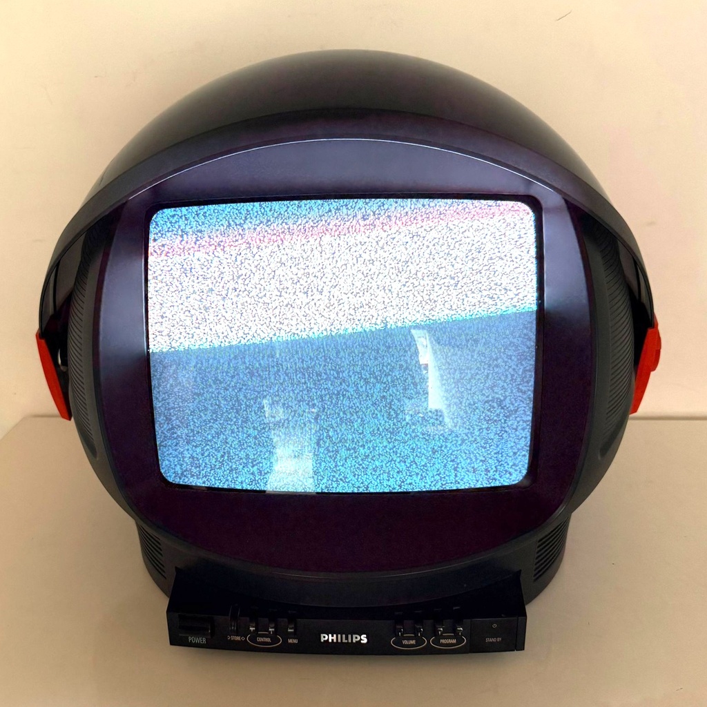 Télévision PHILIPS Discoverer 80'