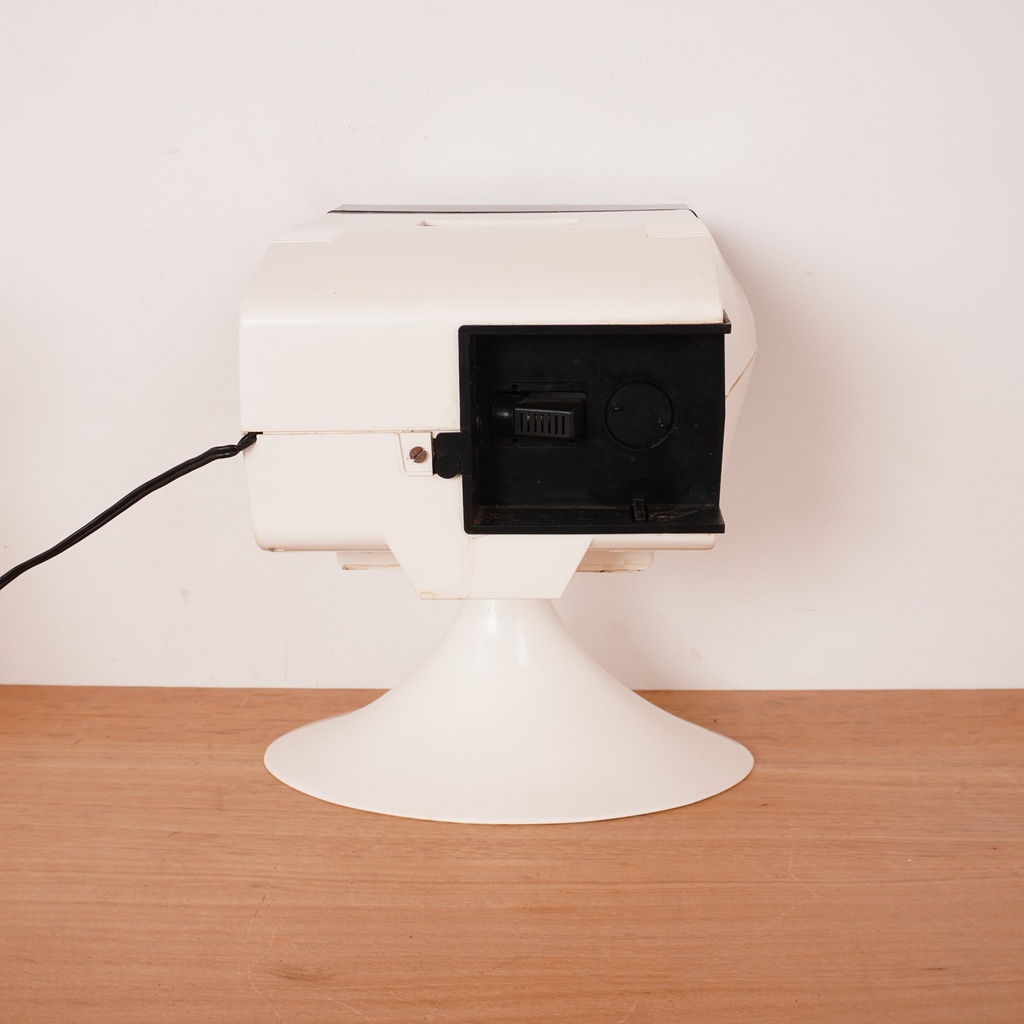 Projecteur TELEMAX P8 70'