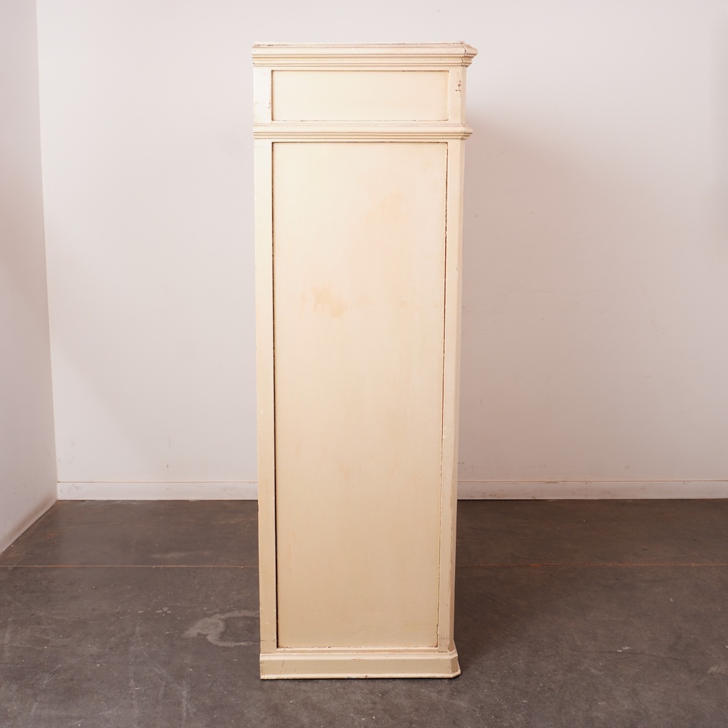 Meuble 2 portes en bois peint
