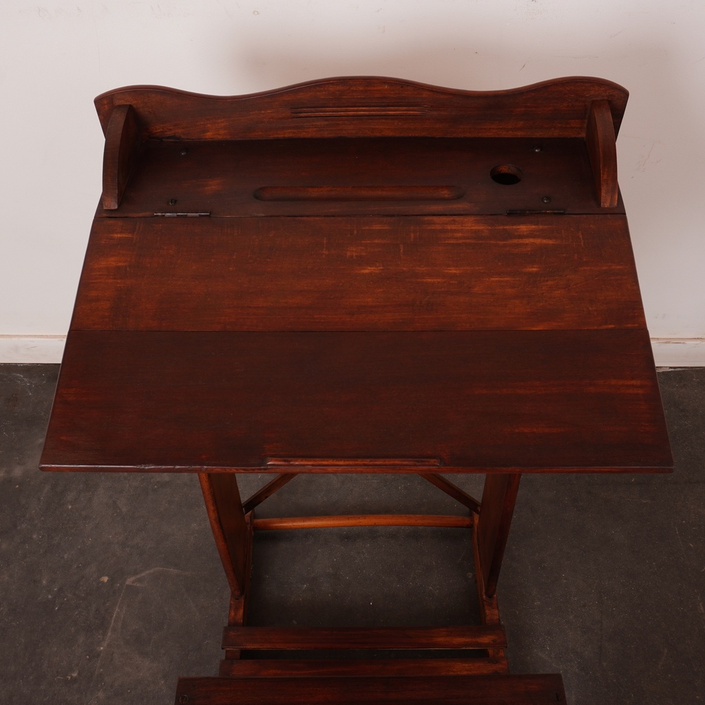 Bureau enfant en bois vintage