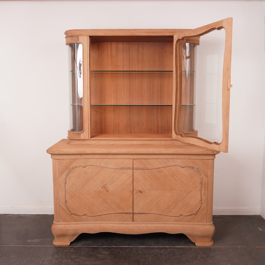 Meuble vitrine bois aérogommé