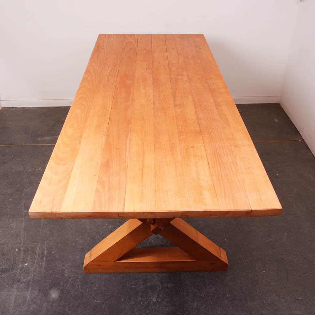Table en hêtre massif